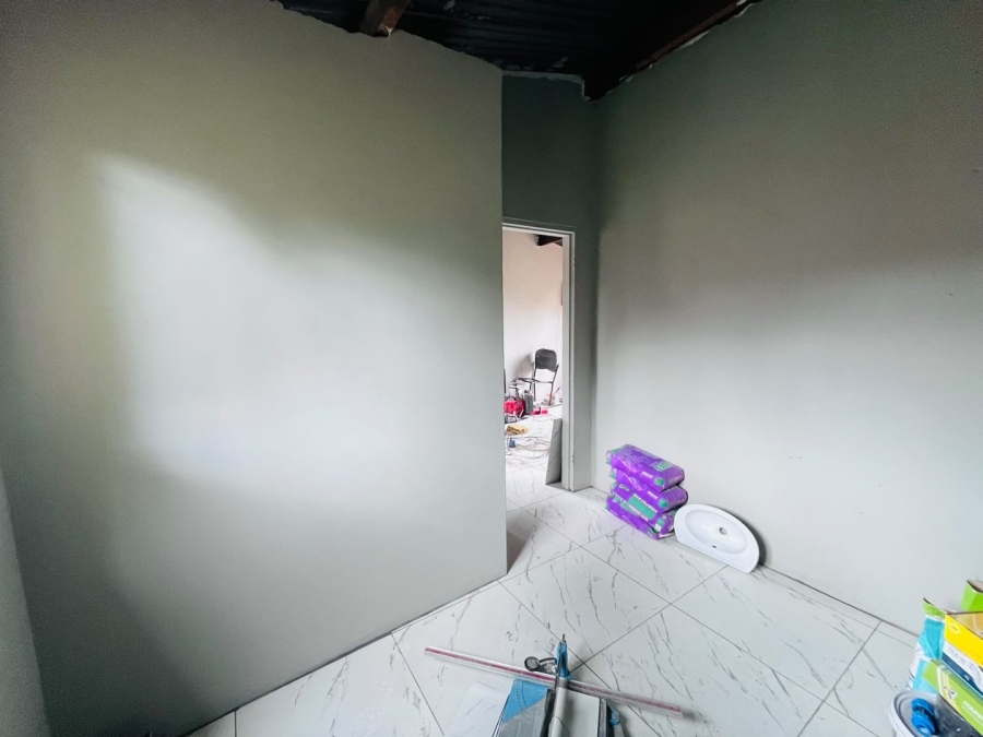 2 Bedroom Property for Sale in Bloemside 3 Free State